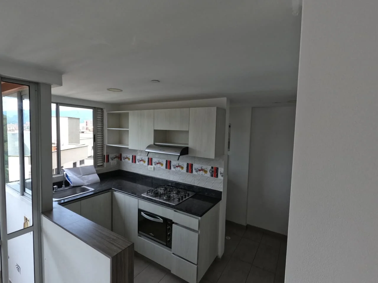 SE ARRIENDA APARTAMENTO EN PILARICA, MEDELLÍN
