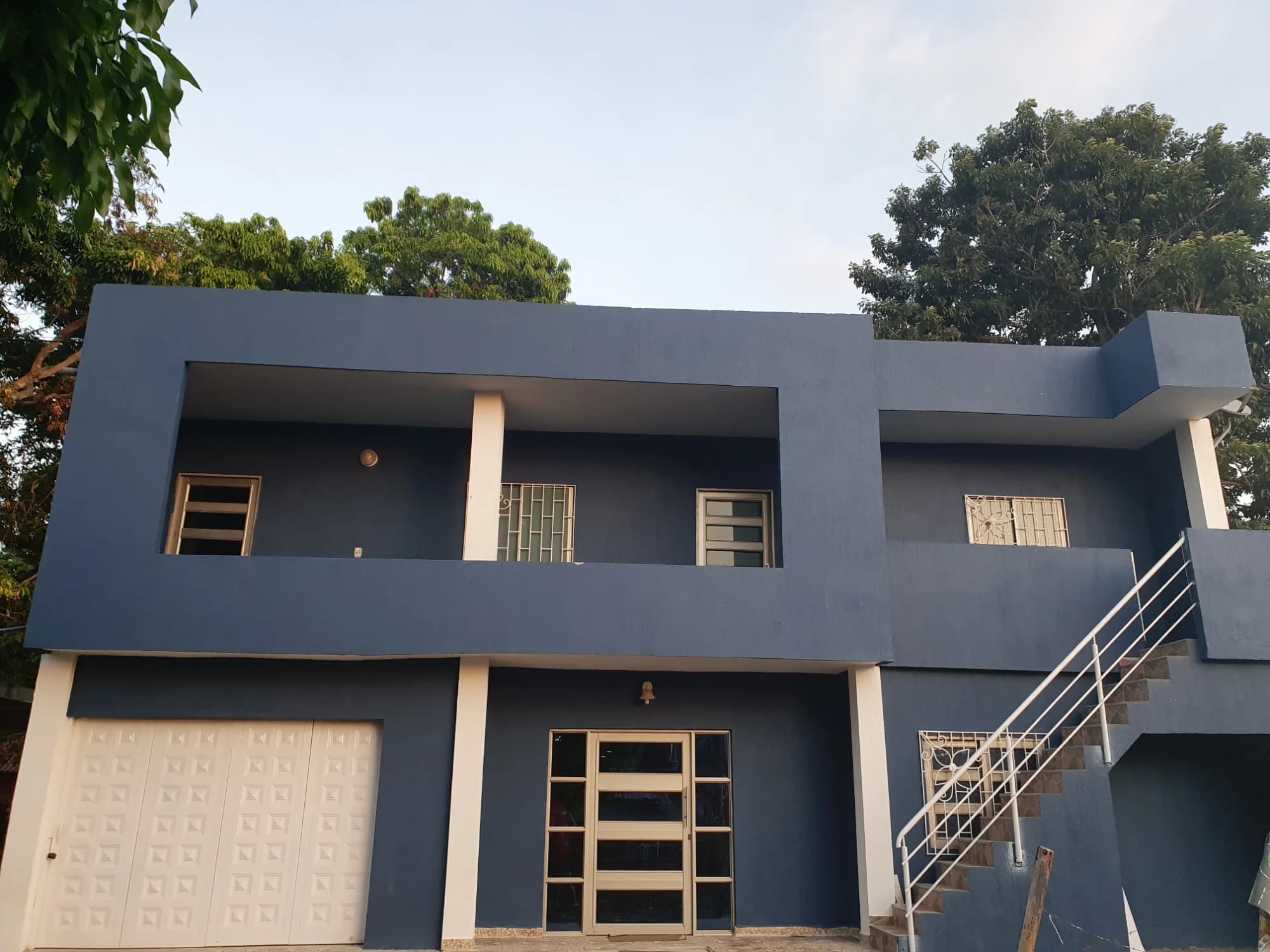 CASA EN COVEÑAS